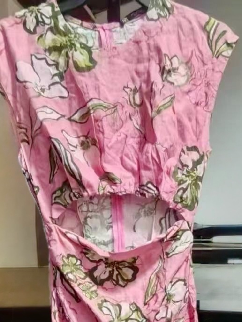 Zara Pink Floral Maxi Dress with Green Accents - Picture 3 of 3